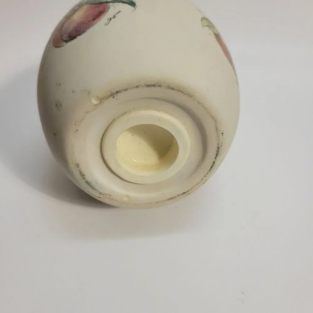 Ceramic Shaker Powdered Sugar 5 3/4 T 11.5